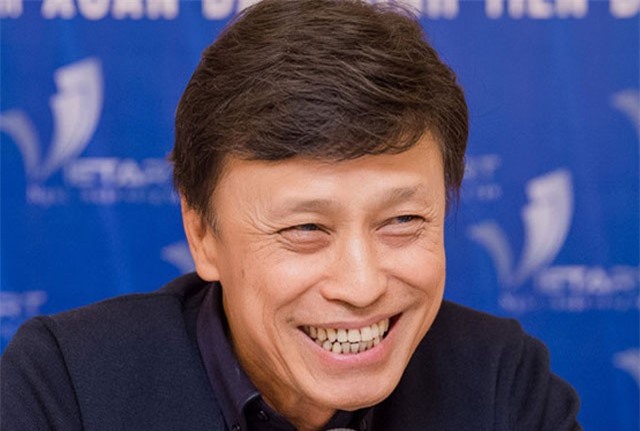 Danh ca Tuấn Ngọc: ‘Nhìn giới trẻ giờ tôi thương ghê lắm!’