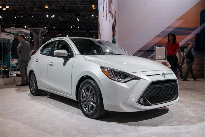 10. Toyota Yaris 2019 (giá khởi điểm: 15.450 USD).