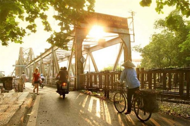 Dự báo thời tiết 25/10: Miền Bắc nắng ấm trước khi đón gió mùa