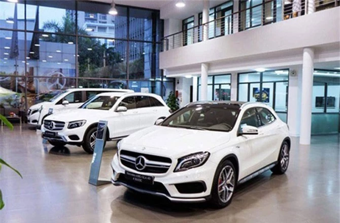 BMW, Mercedes giảm giá 50%: Điều quyết định đang đươc mong chờ. Việt Nam sẽ mở cửa thị trường cho ô tô nhập khẩu từ châu Âu, với thuế suất ưu đãi 0%. Nhiều mẫu xe sẽ giảm giá hàng trăm triệu đến hàng tỷ đồng. (CHI TIẾT)