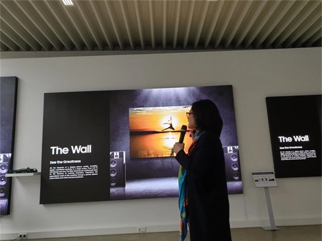 
Gian trưng bày màn hình The Wall tại sự kiện Samsung LED 2018.
