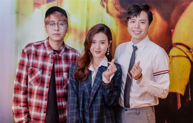 Midu trẻ đẹp như nữ sinh đến chúc mừng bạn thân Trịnh Thăng Bình