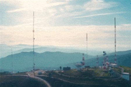 Clip: Cuộc đua hấp dẫn giữa xe đạp và ô tô  