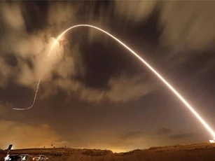 Israel lại kích hoạt Vòm sắt ngăn chặn hoả lực từ Dải Gaza