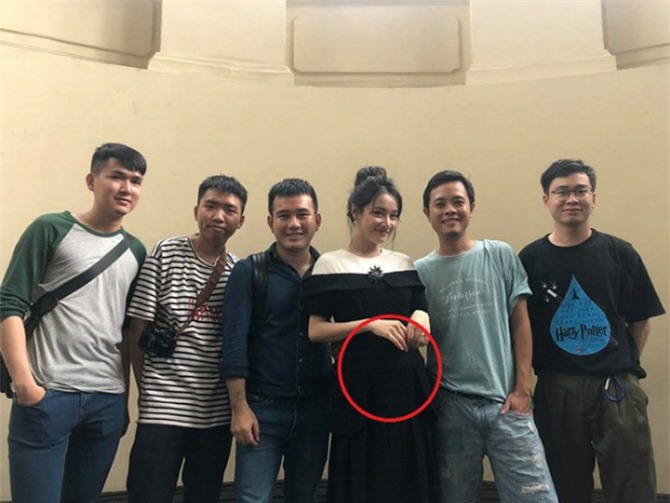 Nhã Phương được khen 'đẹp mặn mà' sau khi cưới Trường Giang