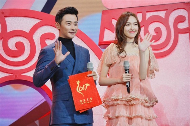 Đám cưới Đường Yên - La Tấn: Phù dâu Lưu Diệc Phi, phù rể Hứa Nguỵ Châu, Dương Mịch không tham dự?