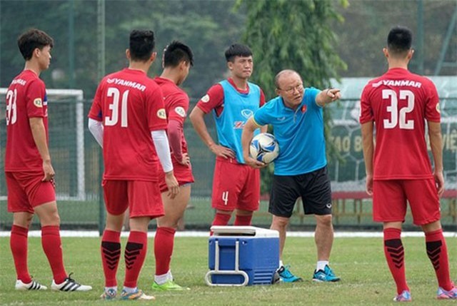 HLV Park Hang Seo tiết lộ điều khoản đặc biệt trong hợp đồng với VFF