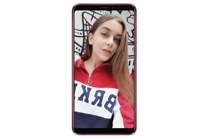 Note 8 sử dụng tấm nền màn hình IPS kích thước 6 inch, độ phân giải Full HD Plus (2.160x1.080 pixel), mật độ điểm ảnh 402 ppi. Màn hình này được chia theo tỷ lệ 18:9, bảo vệ bởi kính cường lực vát cong 2,5D. 