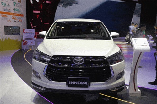 Toyota Innova 2018 tăng giá mạnh tại Việt Nam