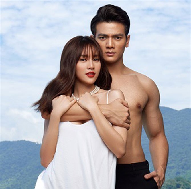 Lê Xuân Tiền khoe thân hình 6 múi bên cạnh “máy bay” Lan Ngọc quyến rũ