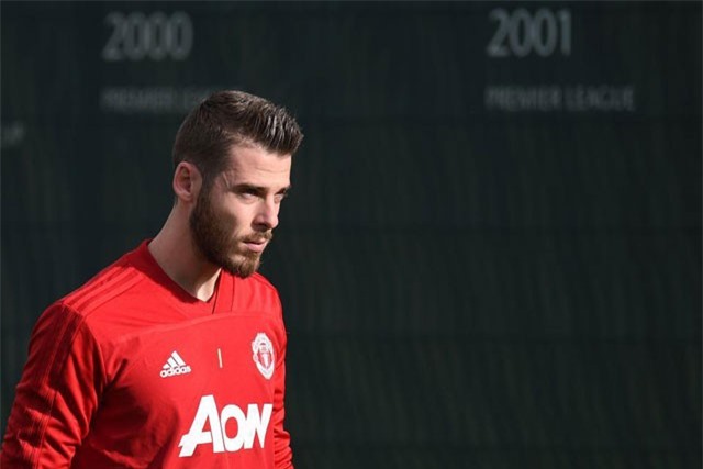 Mourinho cảnh báo xấu, M.U sắp mất De Gea