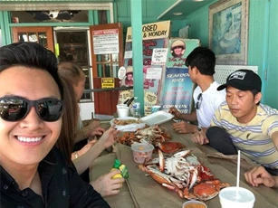 Cuộc sống bên Mỹ của con trai ruột Hoài Linh ra sao?