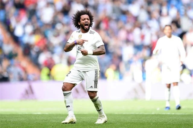 Hậu vệ trái: Marcelo (Real Madrid).