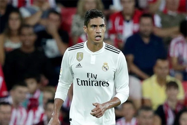 Trung vệ: Raphael Varane (Real Madrid).