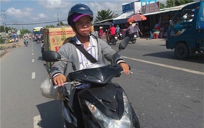 Chàng trai miền Tây 1,2m nuôi vợ 1,6m học bác sĩ đa khoa