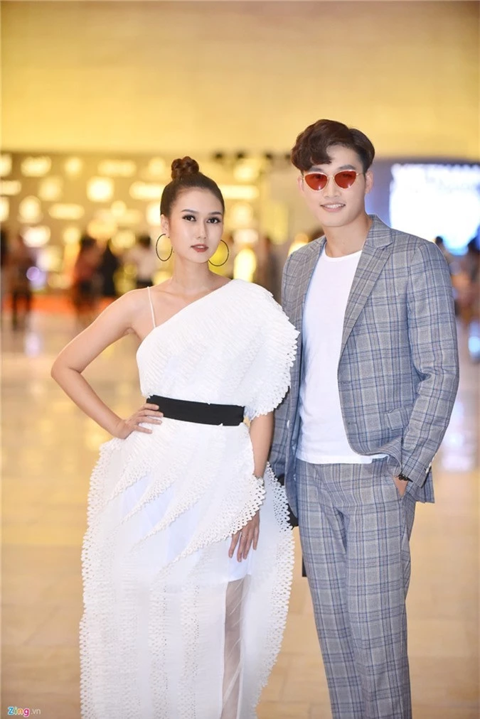 'Quynh bup be' trinh dien thoi trang sau 5 nam roi xa san catwalk hinh anh 10