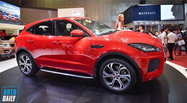 Jaguar E-Pace chào thị trường Việt Nam với giá từ 2,96 tỷ đồng