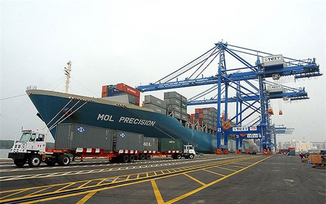 Đầu tư hơn 5.700 tỷ vào cảng biển, Trung ương thu về trên 90.000 tỷ