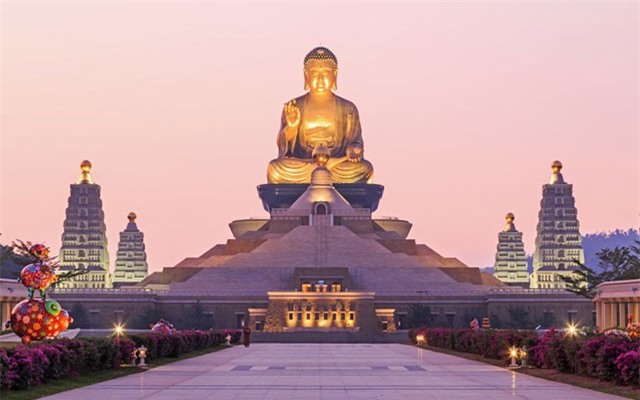 9 tượng Phật kỳ vĩ trên thế giới