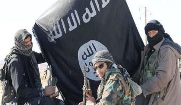 Mỹ "bỏ rơi" SDF ở Đông Syria sau cuộc tấn công của IS?