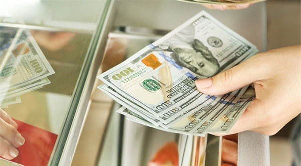 Từ vụ phạt 90 triệu đồng khi đổi 100 USD: Phải nắm rõ 4 điều này