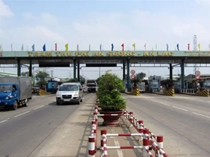 Clip: Thu phí tự động để giảm ùn tắc cửa ngõ TP.HCM