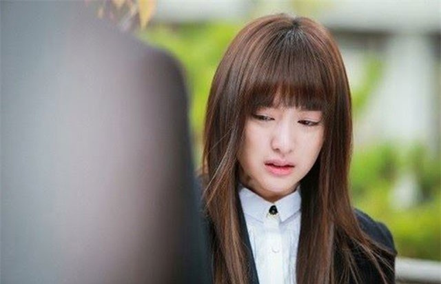 Chờ người yêu ra nước ngoài 4 năm trời, tôi nhận cái kết toàn nước mắt