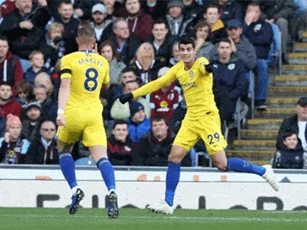 Clip: Vắng Hazard, Chelsea vẫn ‘vùi dập’ Burnley