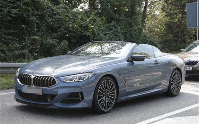 BMW xác nhận trình làng 8-Series mui trần ngay tháng sau