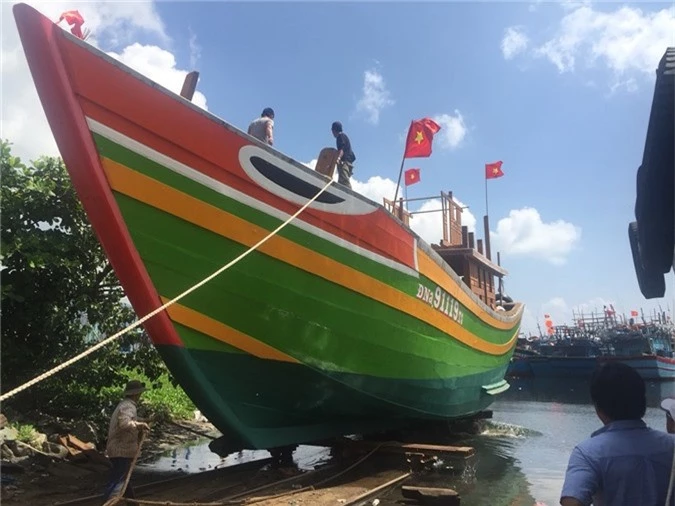 da nang: mot ngu dan 30 tuoi ha thuy doi tau 9 ty bang tien tu co hinh anh 1