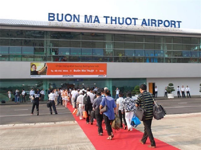 Tỉnh Đắk Lắk kiến nghị tăng thêm chuyến bay tại Cảng hàng không Buôn Ma Thuột để đáng ứng nhu cầu đi lại ngày càng tăng của người dân và nhà đầu (Ảnh: VH)
