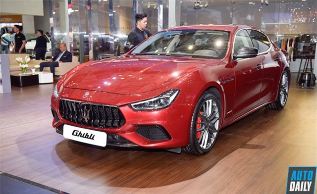 Ảnh chi tiết Maserati Ghibli GranSport vừa ra mắt tại Việt Nam