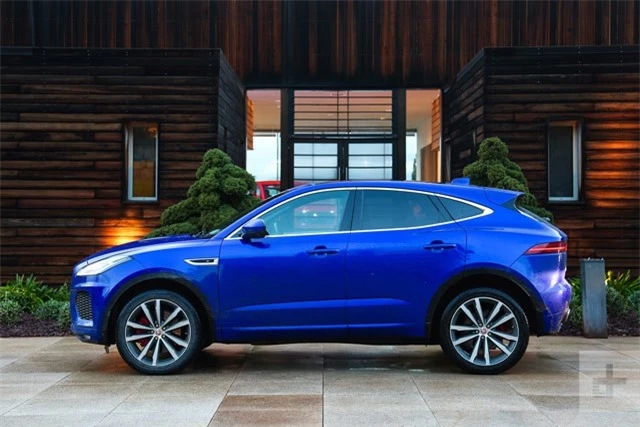 10. Jaguar E-Pace.