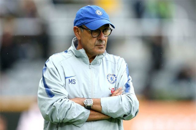 Hủy diệt Burnley, Sarri viết nên trang sử mới tại Chelsea