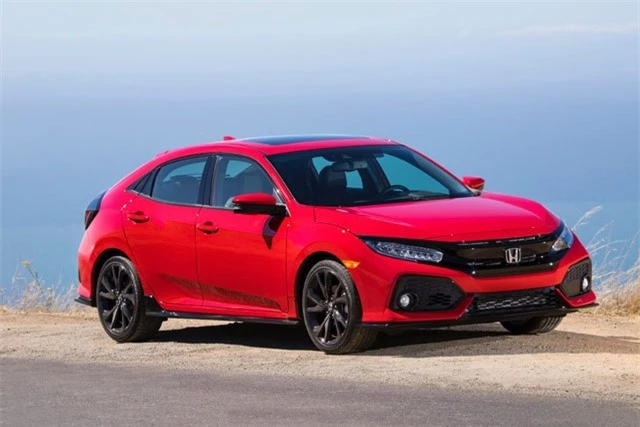 3. Honda Civic Hatchback 2018 (giá khởi điểm: 20.150 USD).