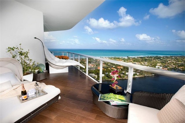 20 mẫu ban công nhỏ đẹp lung linh khiến ai cũng ao ước được sở hữu