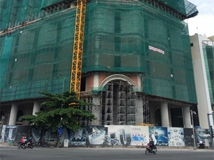 TPHCM:Nam công nhân rơi từ tầng 17 tử vong tại dự án Terra Royal