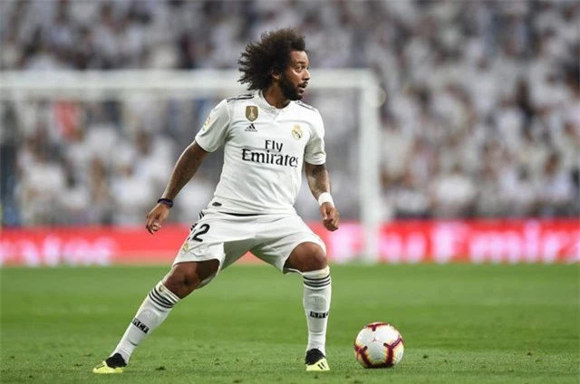 Hậu vệ trái: Marcelo (Real Madrid).