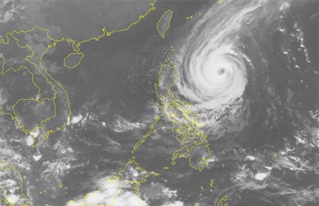 Dự báo thời tiết 29/10: Siêu bão Yutu di chuyển nhanh về phía Biển Đông