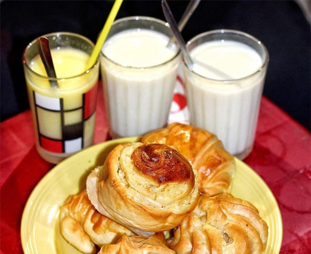 Sữa đậu nành nóng: Món ăn khiến bao người tương tư ở Đà Lạt