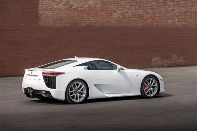 7. Lexus LFA.