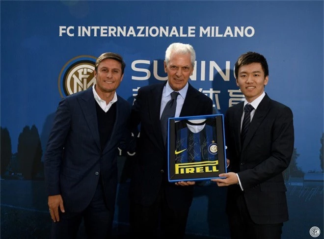 Chân dung tân chủ tịch Inter Milan: 27 tuổi, con trai tỷ phú Trung Quốc, đẹp như tài tử - Ảnh 5.