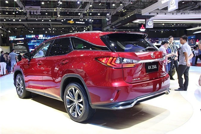 Lexus RX ban 7 cho gia 4,1 ty dong lan dau ra mat khach Viet hinh anh 4