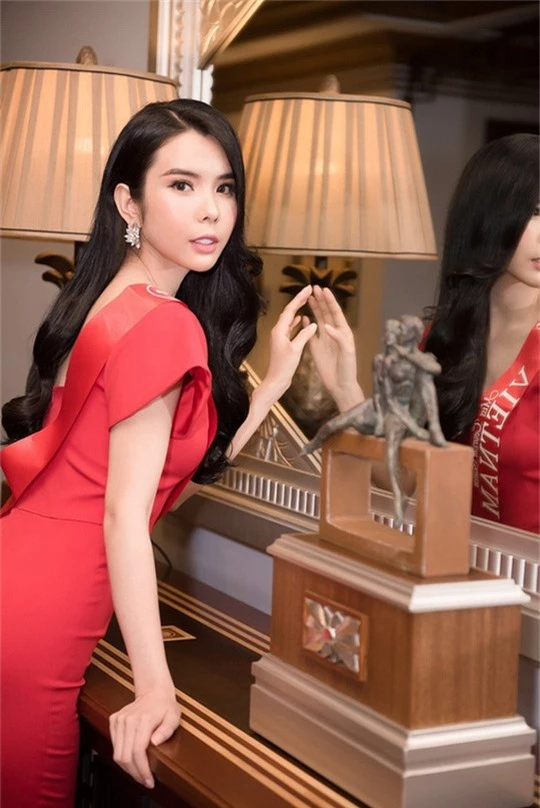 Người đẹp Đồng Tháp đăng quang Hoa hậu Du lịch Thế giới 2018 - Ảnh 4.