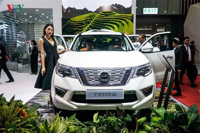 Nissan Terra có gì để “đấu” lại Toyota Fortuner ở thị trường Việt Nam