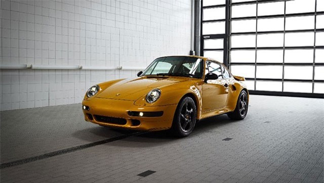 Cận cảnh Porsche Project Gold 993 Turbo được đấu giá 72 tỷ đồng