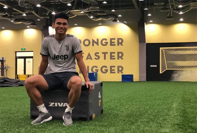 Hậu vệ hay bậc nhất Việt Nam trở lại trước thềm Asian Cup 2019