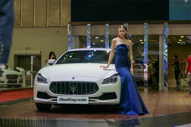 Những mẫu xe sang sẵn sàng ‘móc hầu bao’ nhà giàu Việt