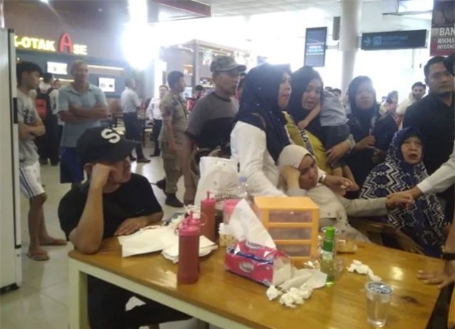 Cuộc gọi tuyệt vọng của phi công JT610 trước khi máy bay lao xuống biển