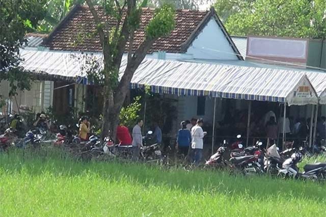 Chú rể đột tử cận kề giờ đón dâu, quan khách đến đám cưới thành… dự đám tang